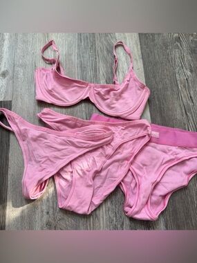 Skims bubblegum bra and underwear bundle